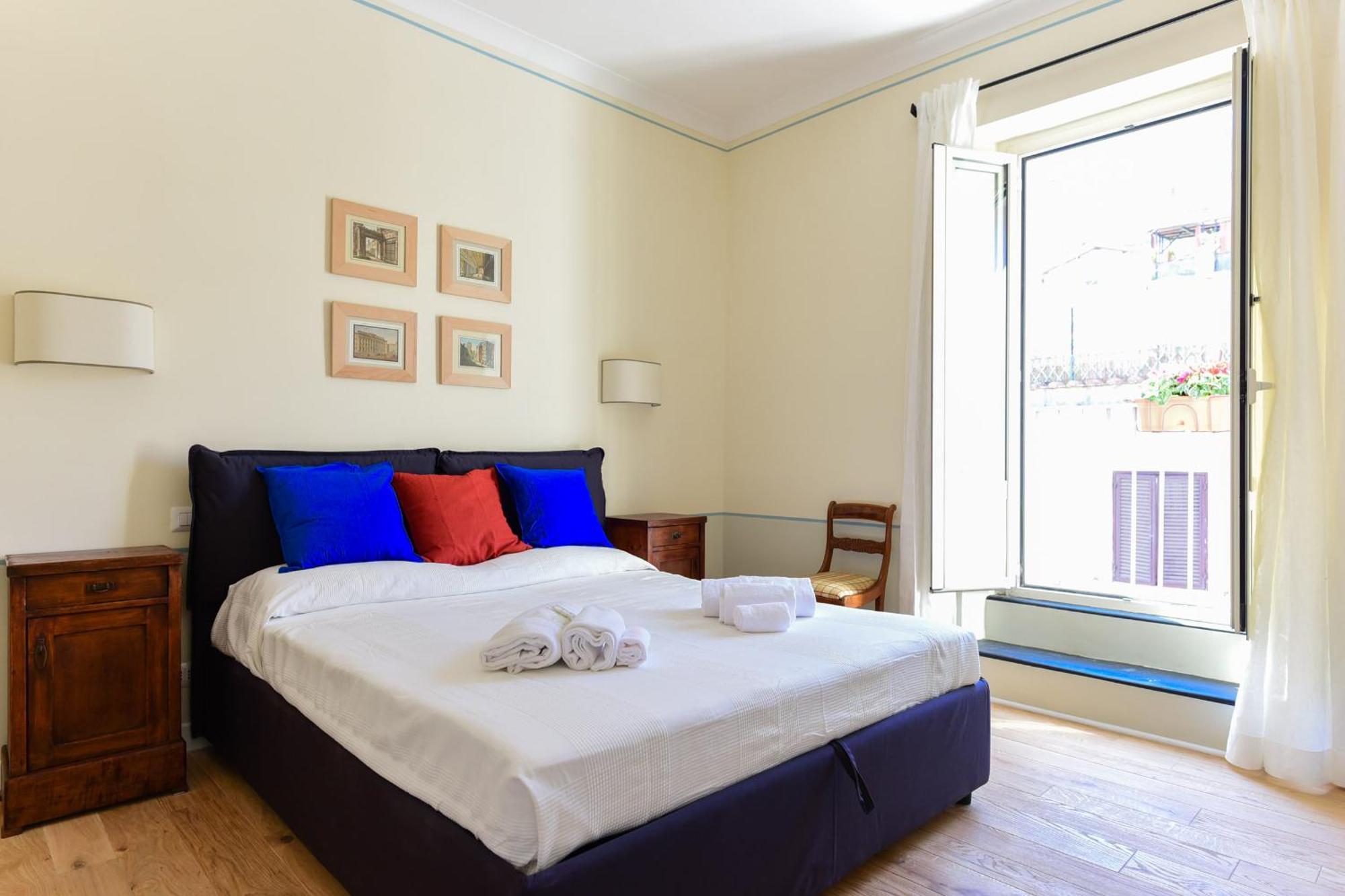 Bright And Comfy 3 Bedroom Apt In Monti Рим Екстериор снимка