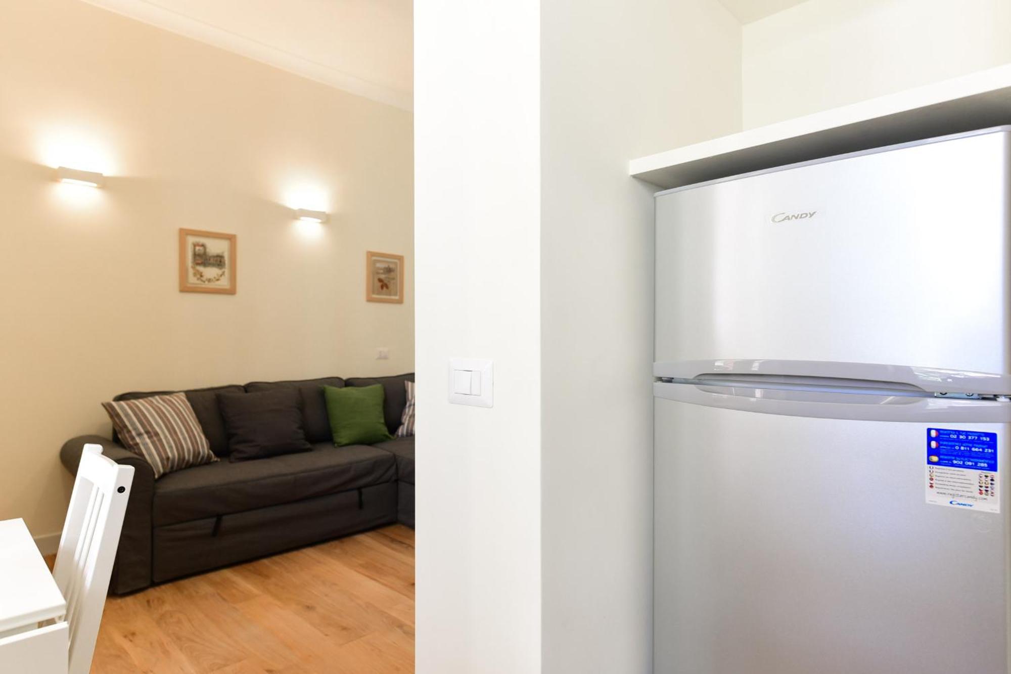 Bright And Comfy 3 Bedroom Apt In Monti Рим Екстериор снимка