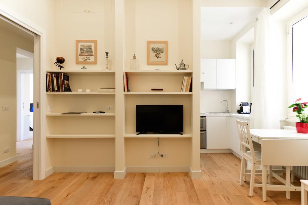 Bright And Comfy 3 Bedroom Apt In Monti Рим Екстериор снимка