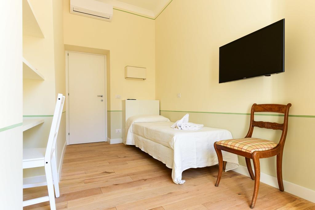 Bright And Comfy 3 Bedroom Apt In Monti Рим Екстериор снимка